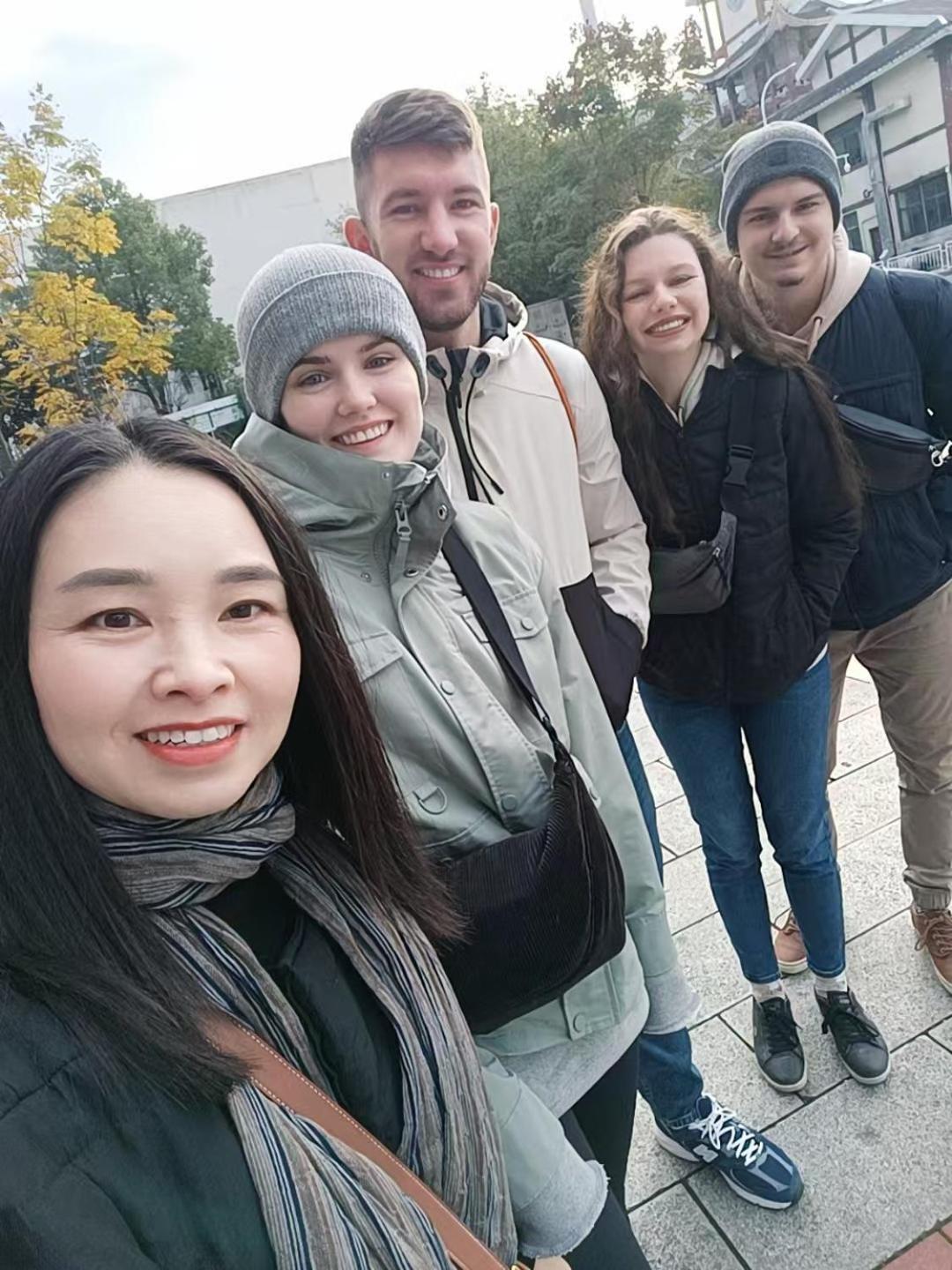 Chong Chong Guesthouse Zhangjiajie Eksteriør bilde