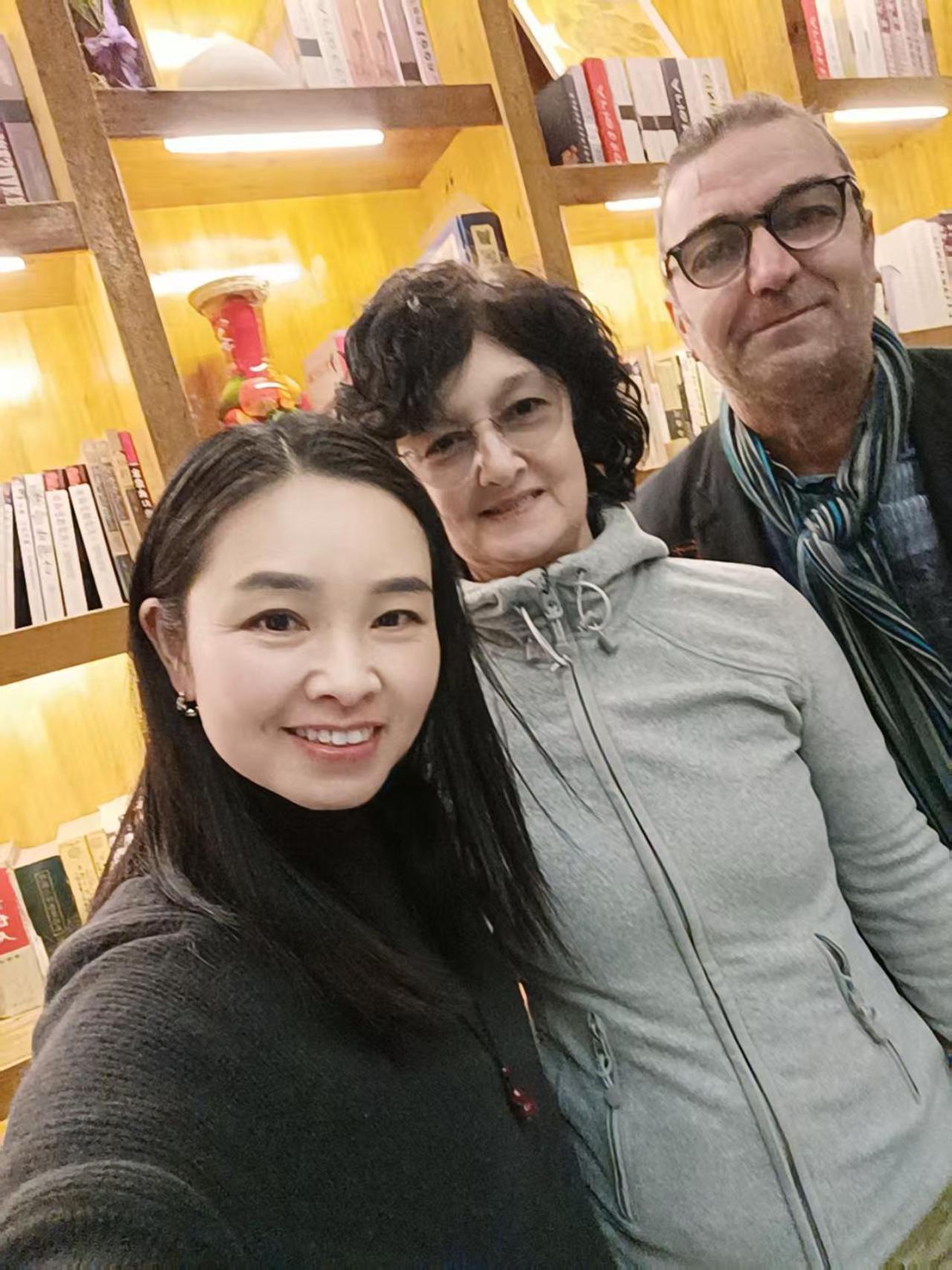 Chong Chong Guesthouse Zhangjiajie Eksteriør bilde